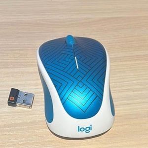 Logitech Wireless Mouse- Teal